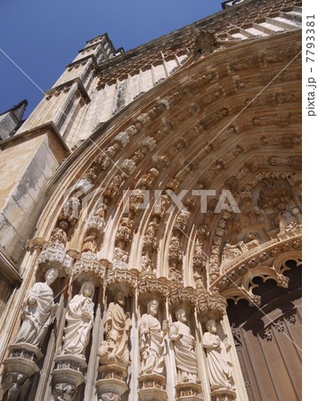 バターリャ修道院 7793381