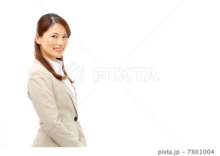 30代女性ポートレート 7801004