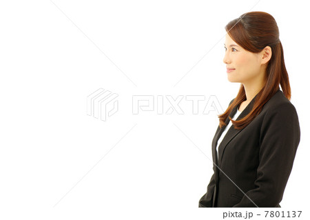 ビジネス女性・横顔 ビジネス女性・横顔 7801137