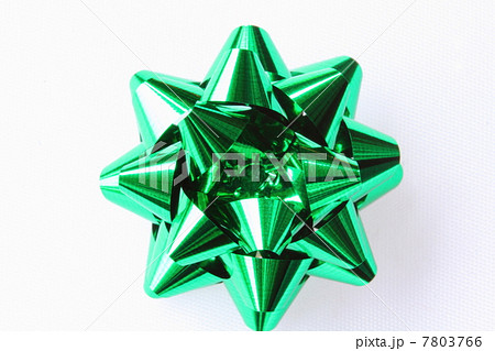 緑色のリボン 7803766