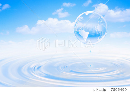 地球エコイメージ　青空と水の地球 7806490