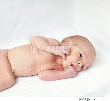 Newborn baby 7806565
