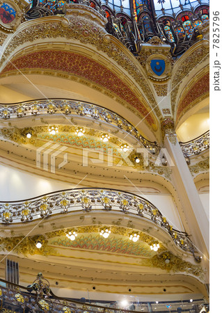 ギャラリー・ラファイエット 7825796