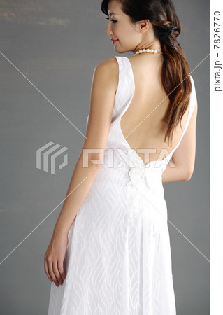 Portrait of young woman 7826770