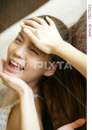 Young woman forced make a face Young woman forced make a face 7827022