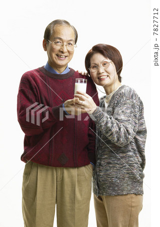 Portrait of senior couple Portrait of senior couple 7827712