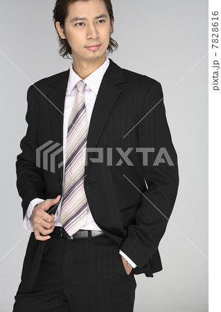 Portrait of young man 7828616
