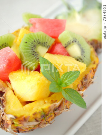 パイナップルボート　（縦画像アップ） 7834951