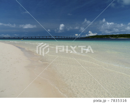 宮古島、与那覇前浜の海、来間大橋1 宮古島、与那覇前浜の海、来間大橋1 7835316