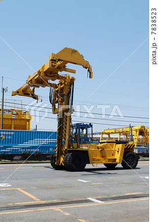 大型コンテナ用トップリフター 7838523