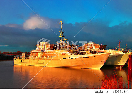 Marine sunset on the Dutch shipyard. New unpainted vessels in su Marine sunset on the Dutch shipyard. New unpainted vessels in su 7841266