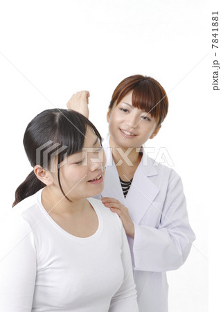 肩凝りのマッサージ 肩凝りのマッサージ 7841881