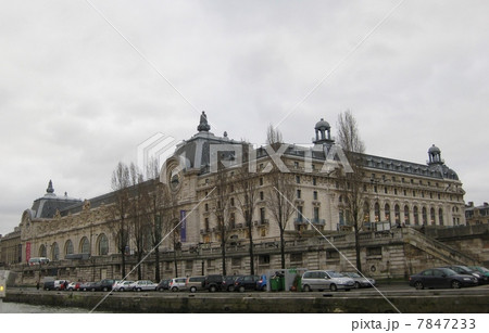 遊覧船から見たオルセー美術館 遊覧船から見たオルセー美術館 7847233