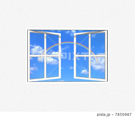 窓から見える青空と虹 7850987