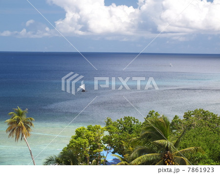 グアム島で時間を使う 7861923