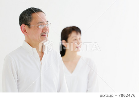 シニア夫婦 シニア夫婦 7862476