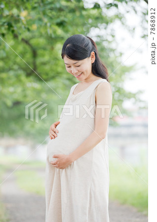 妊婦の女性 7868912