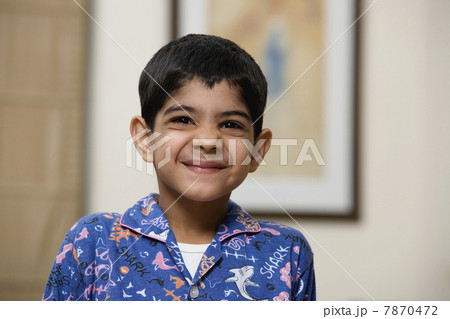 Portrait of a boy smiling Portrait of a boy smiling 7870472