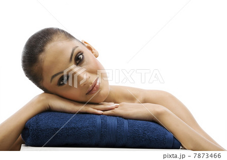 Woman at a spa  7873466