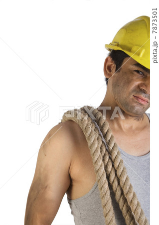 A construction worker  7873501