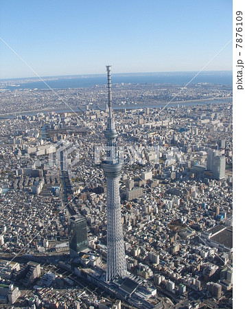 スカイツリー工事中・遠景 7876109