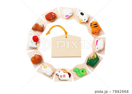 馬年干支人形 ｜ 十二支の絵馬の円陣 7882668