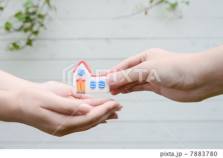家を渡す 家を渡す 7883780