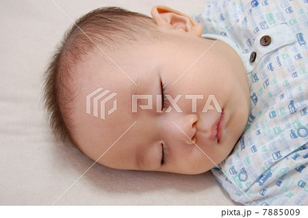 赤ちゃんの寝顔 赤ちゃんの寝顔 7885009