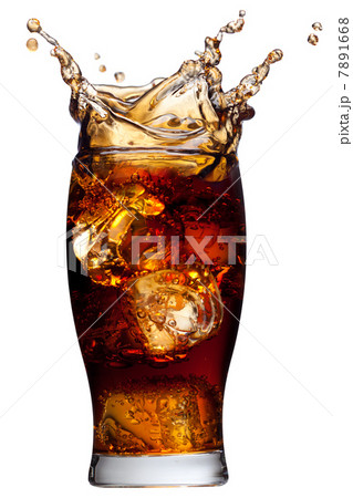 Cola splashing 7891668