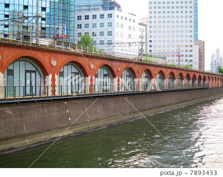 万世橋高架橋 7893453