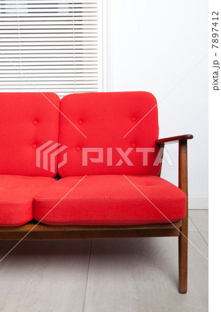 Red sofa 7897412
