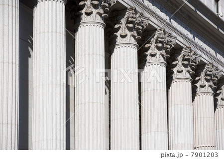 Columns of ornate building 7901203