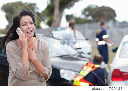 Woman crying after car accident 7901874