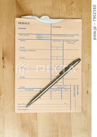 Medical record and pen 7902560
