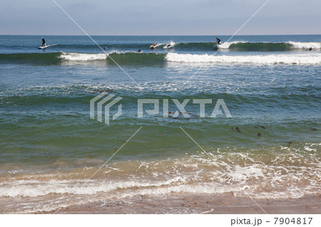 Surfrider beach, Malibu, Los Angeles County, California, USA 7904817
