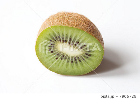 Half a kiwi on white background 7906729