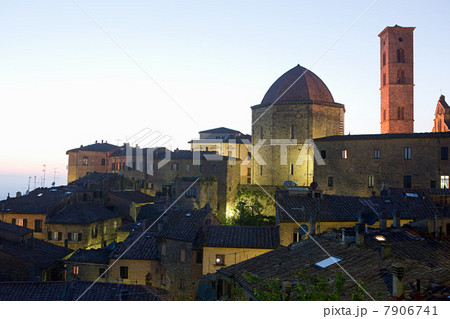 Cathedral, Volterra, Tuscany, Italy Cathedral, Volterra, Tuscany, Italy 7906741