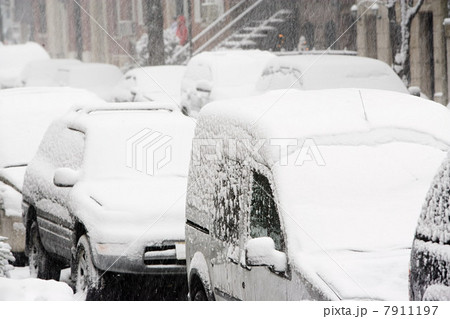 Vehicles covered in snow Vehicles covered in snow 7911197