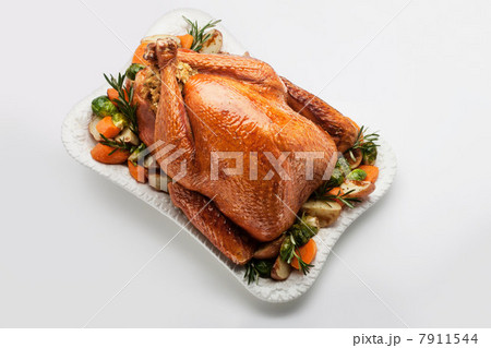 Roast stuffed chicken with vegetables Roast stuffed chicken with vegetables 7911544