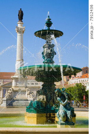 Praca do Pedro IV square (Rossio Square), Lisbon, Portugal 7912436