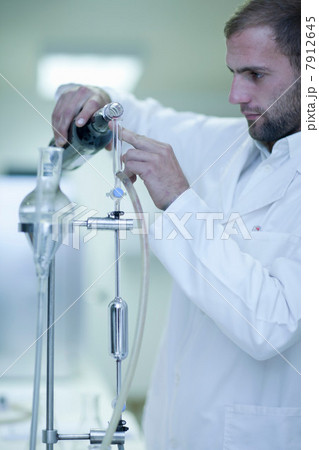 Oenologists at work 7912645