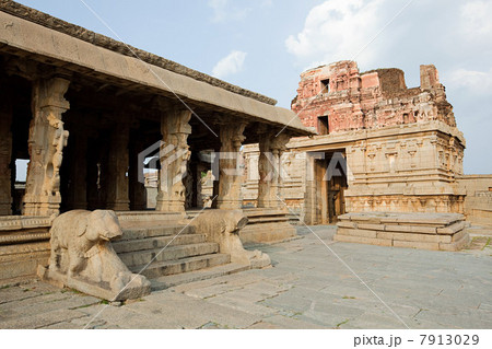 Krishna Temple, Hampi, Karnataka, India 7913029