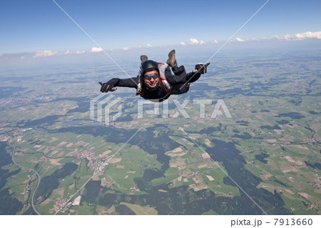 Skydiver 7913660