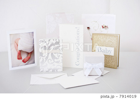 New baby cards and gifts 7914019