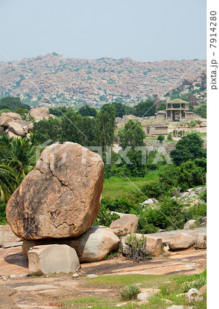 Boulders, Sule bazaar, Hampi, Karnataka, India 7914280