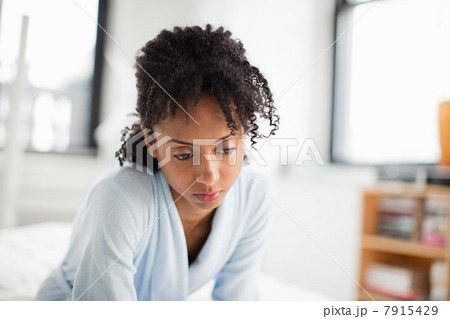 Woman looking depressed 7915429