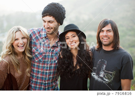 Young friends on vacation Young friends on vacation 7916816