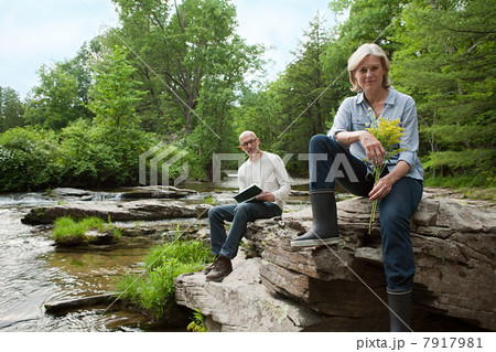 Mature couple outdoors in rural scene 7917981