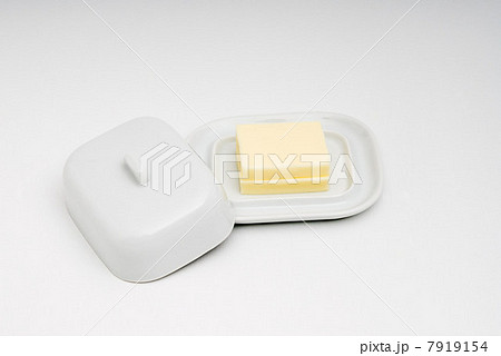 Butter in butter dish Butter in butter dish 7919154