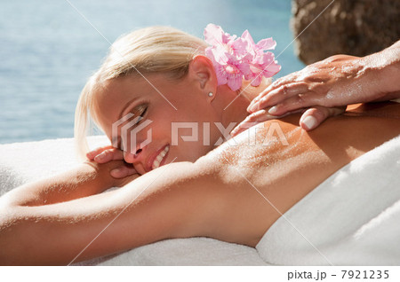 Woman having a massage 7921235